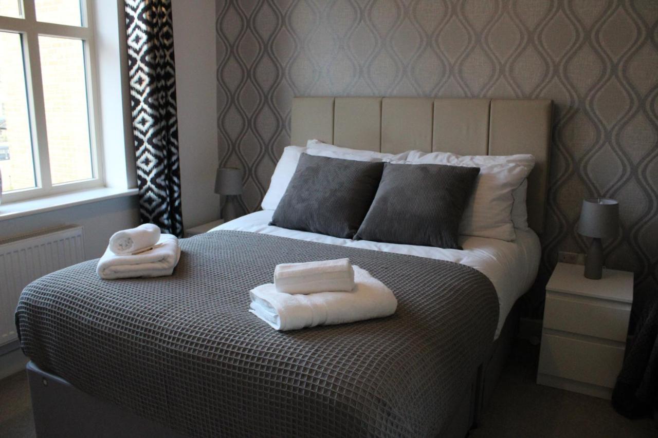 קאסלפורד Haven - Spacious Luxury Home Perfect For Families, Couples And Contractors! 5Mins To Xscape And Junction 32! מראה חיצוני תמונה