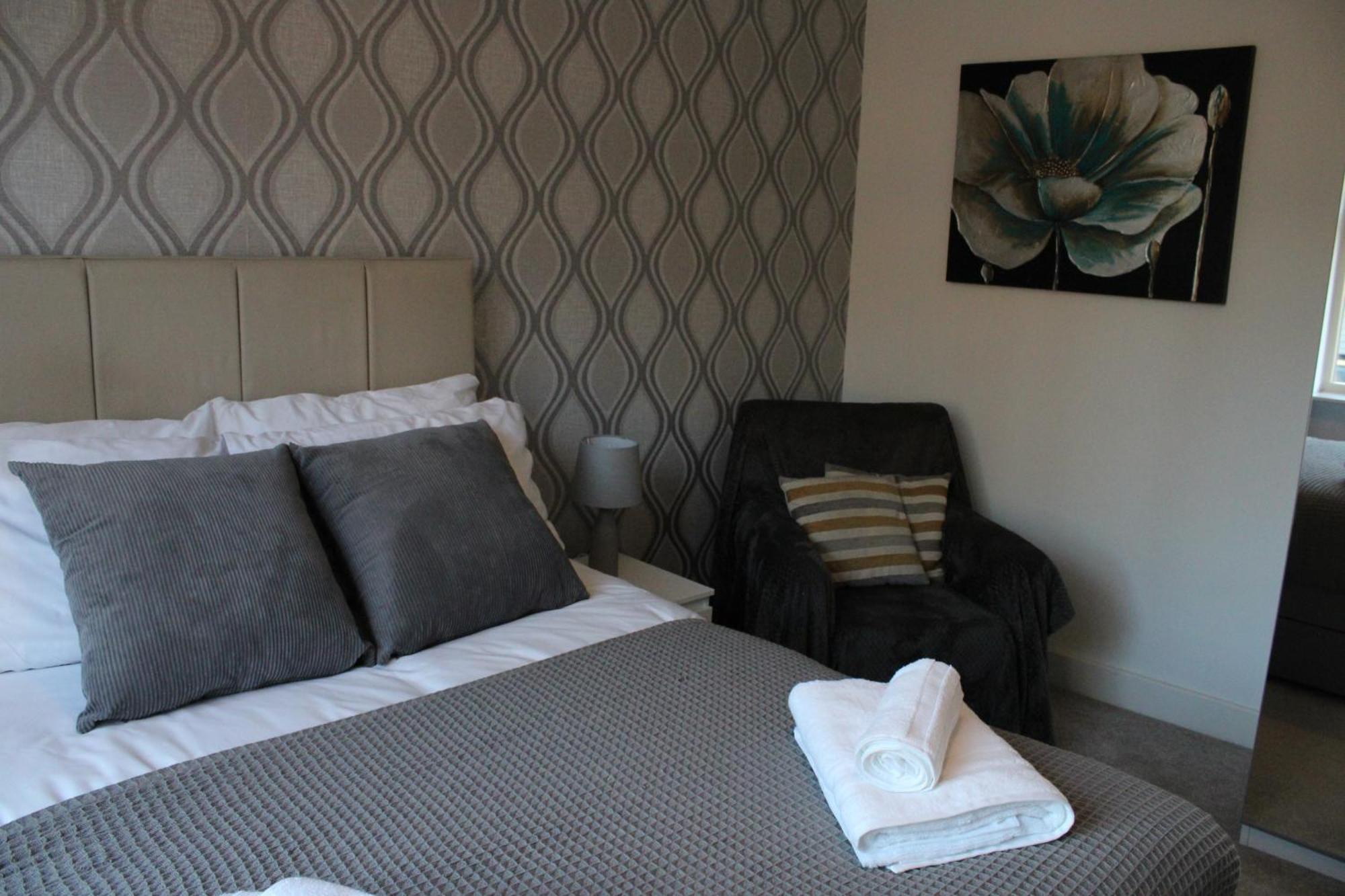 קאסלפורד Haven - Spacious Luxury Home Perfect For Families, Couples And Contractors! 5Mins To Xscape And Junction 32! מראה חיצוני תמונה